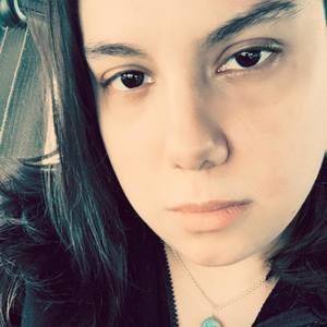 Meet your Posher, Angelena